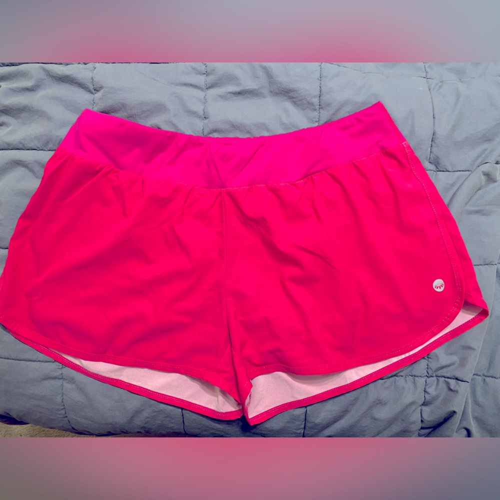 - Senita Elevate Shorts-PINK size XL
